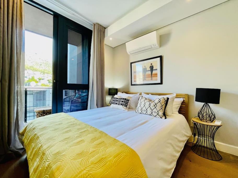 Modern, Stylish 1 Bedroom In Point Kapstadt